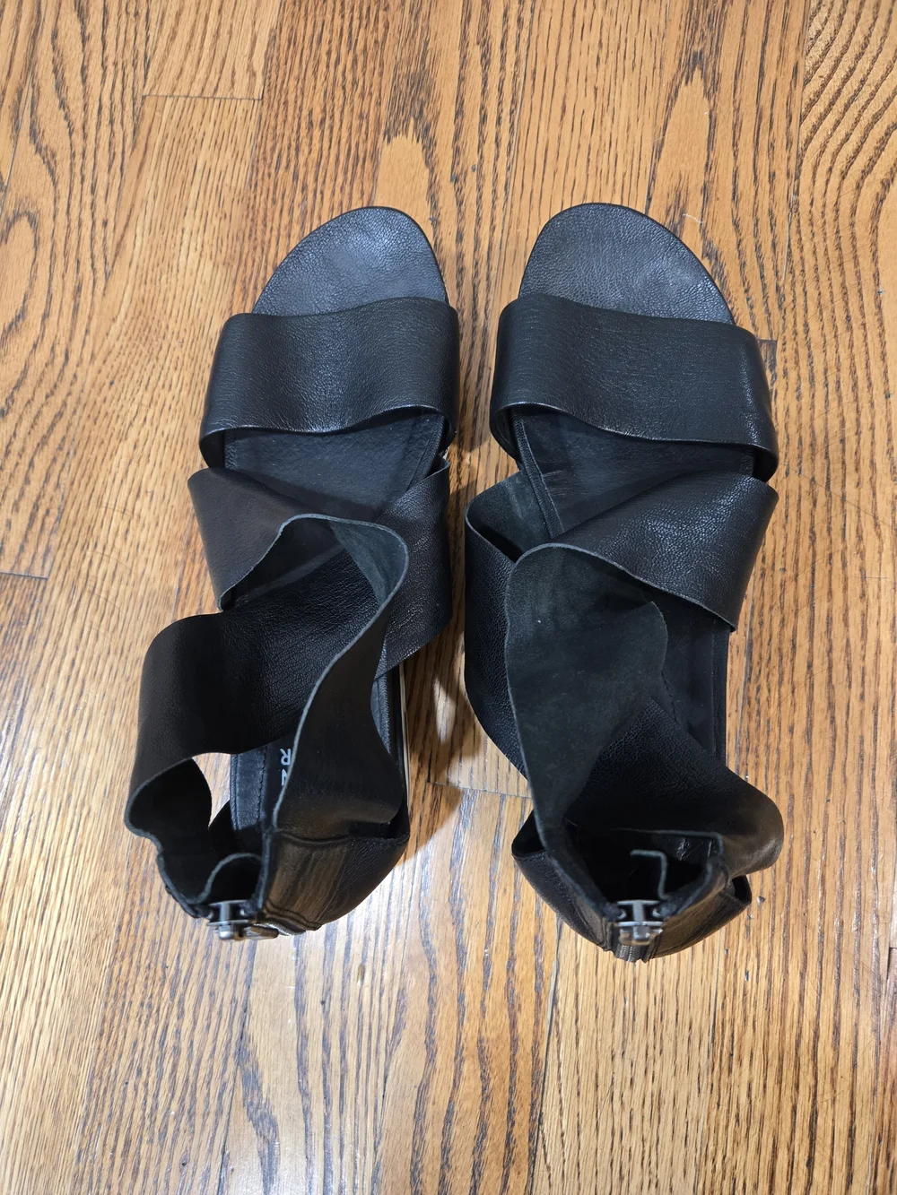 Eileen Fisher Black Leather Cutout Platform Sandals - Size 8